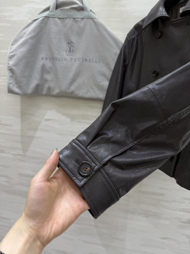 Кожаная куртка женская фото 9