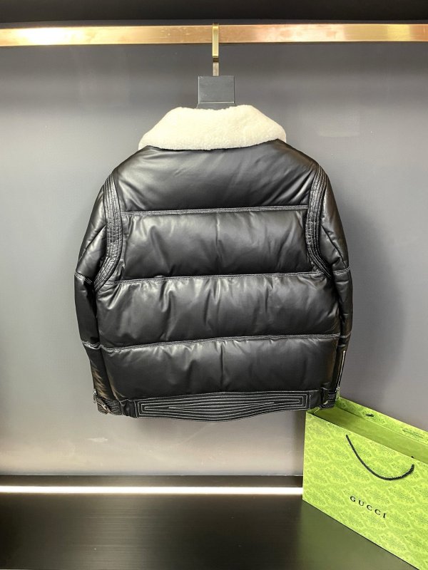 Кожаная мужская дубленка на пуху с меховым воротником фото 2