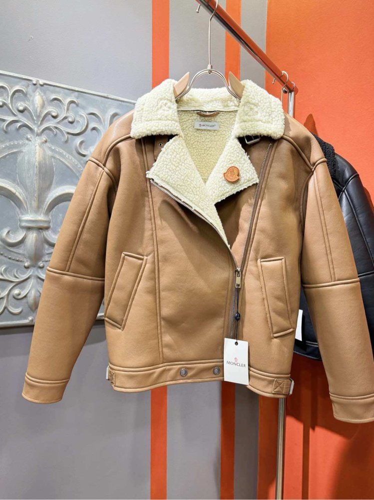 Кожаная мужская дубленка