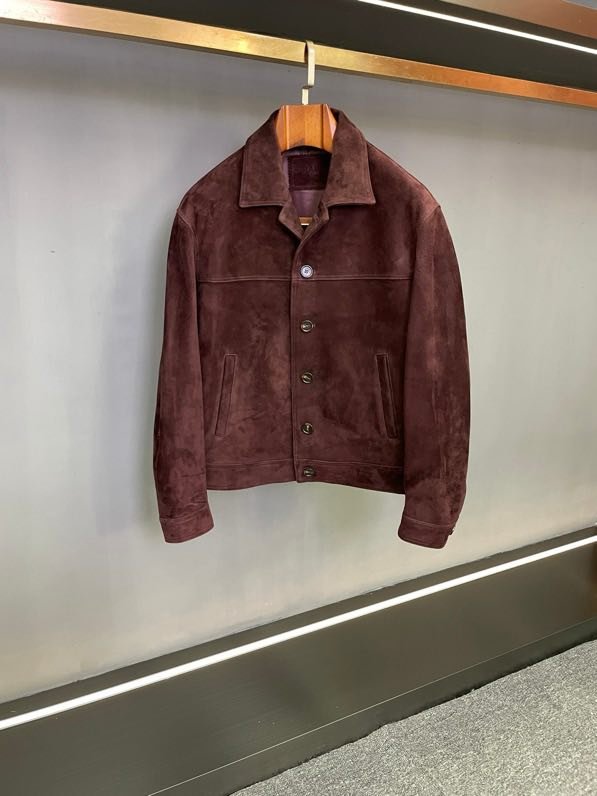 Кожаная мужская куртка