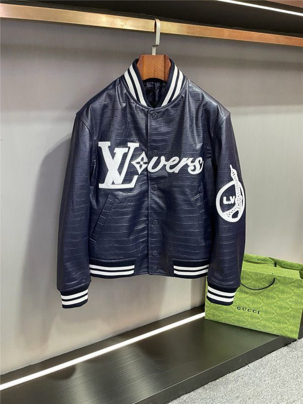 Кожаная мужская куртка