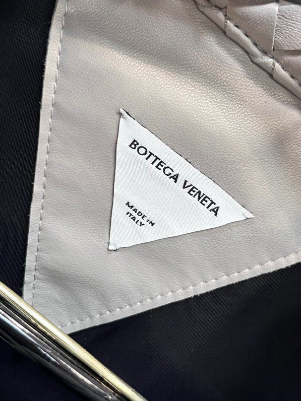 Шкіряна чоловіча куртка фото 2