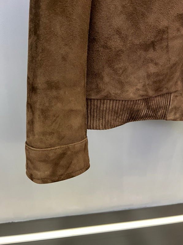 Кожаная мужская куртка фото 2