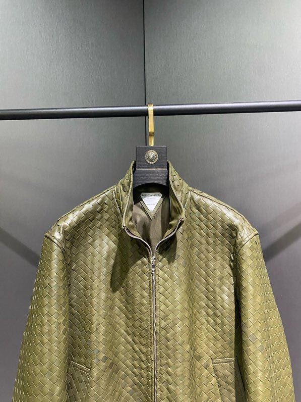 Шкіряна чоловіча куртка фото 3