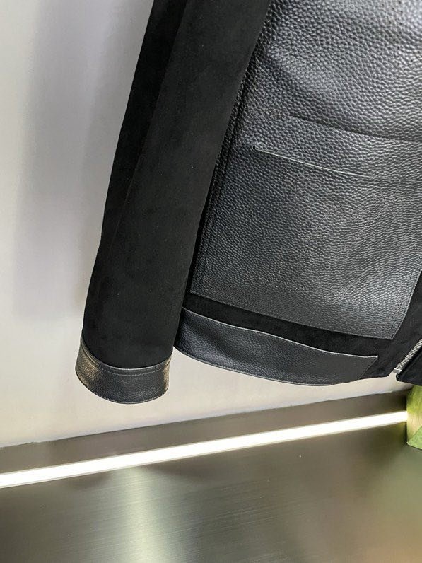 Кожаная мужская куртка фото 3