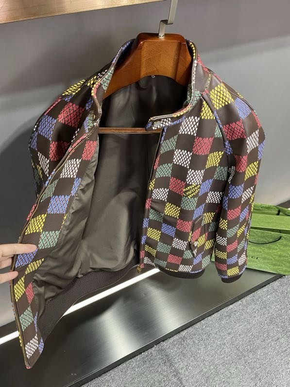 Кожаная мужская куртка фото 3