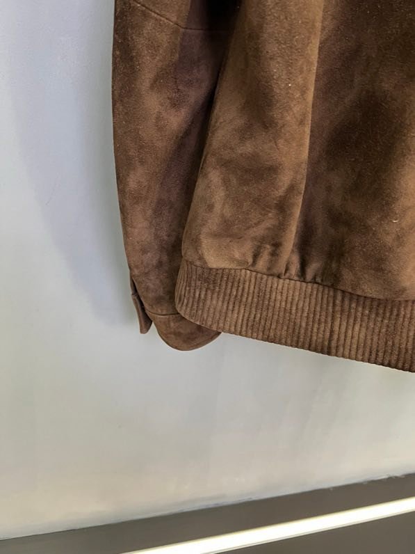 Кожаная мужская куртка фото 4