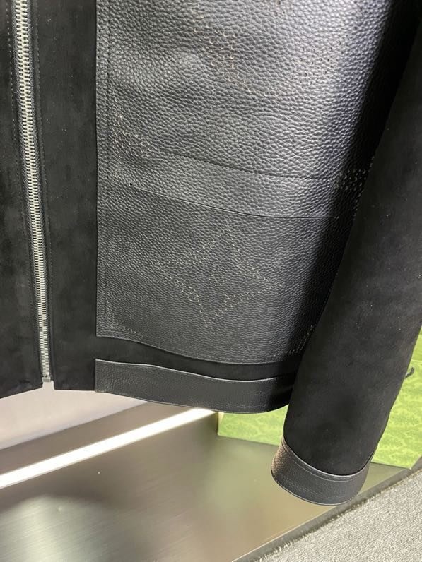 Кожаная мужская куртка фото 4