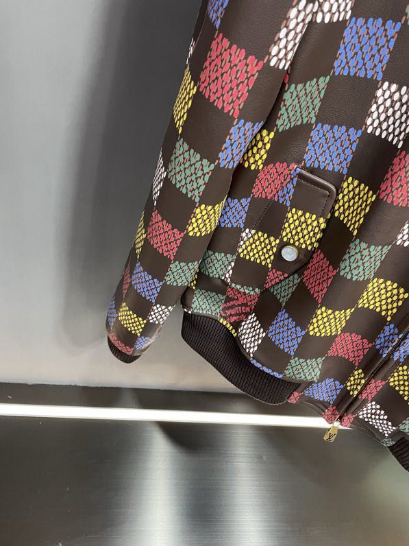 Кожаная мужская куртка фото 4