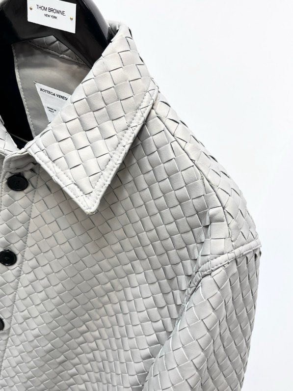 Шкіряна чоловіча куртка фото 5