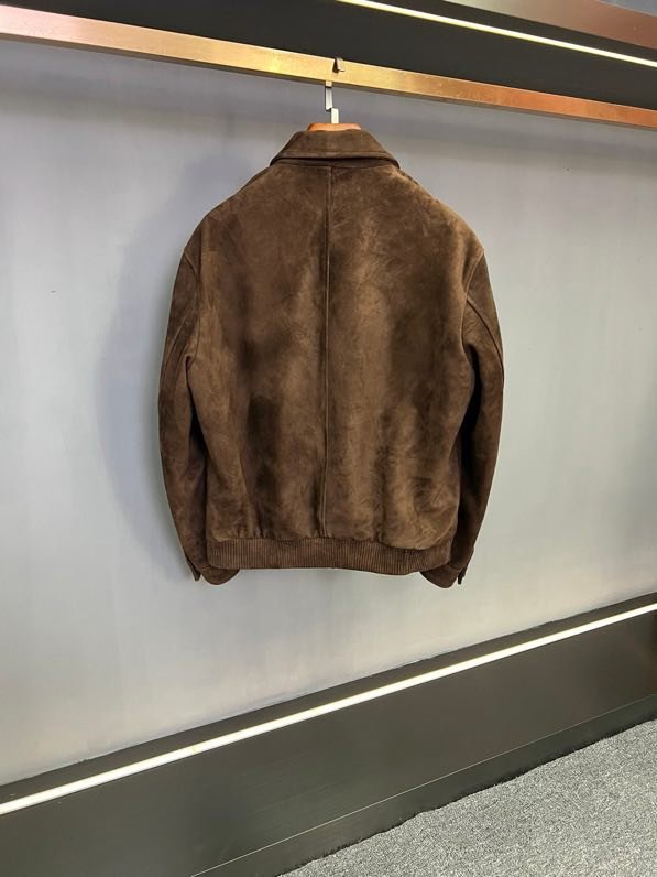 Кожаная мужская куртка фото 7