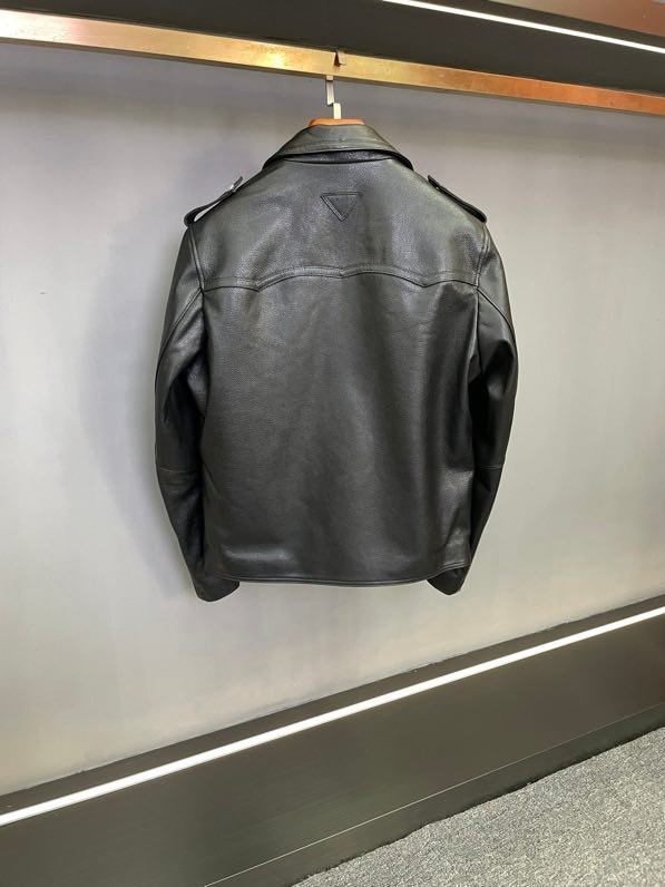 Кожаная мужская куртка фото 7