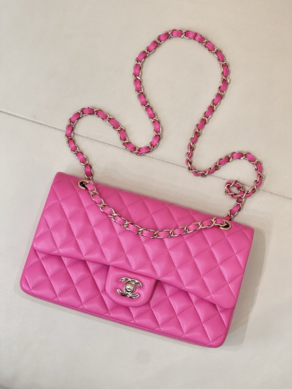 Кожаная розовая сумочка Chanel CF 25 см фото 2