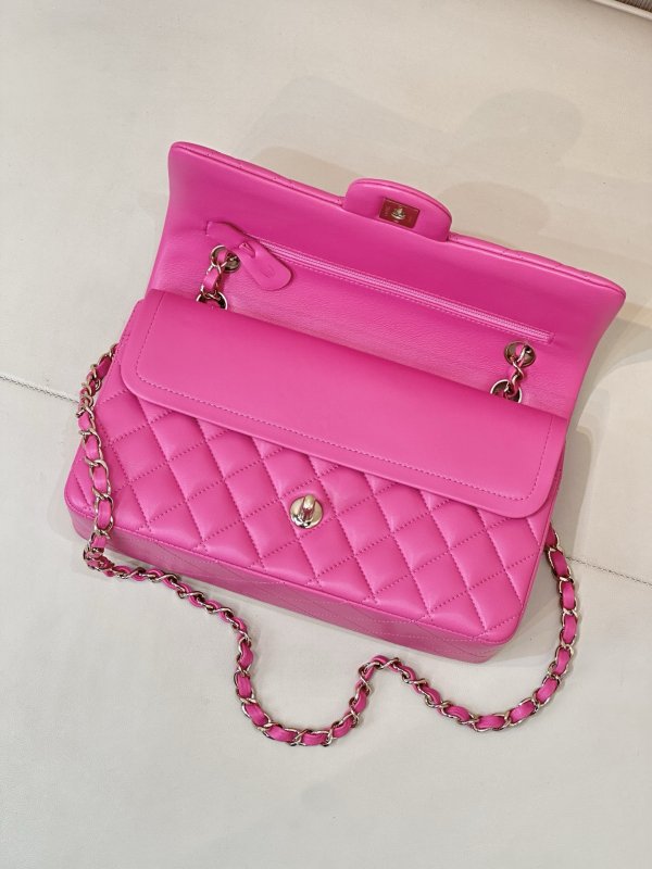 Кожаная розовая сумочка Chanel CF 25 см фото 5