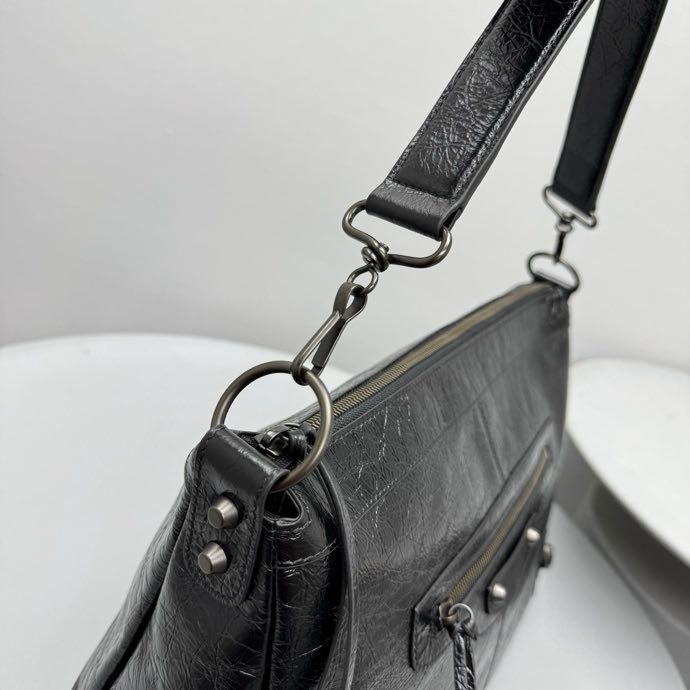 Кожаная сумка Le City Moto 39 см фото 3