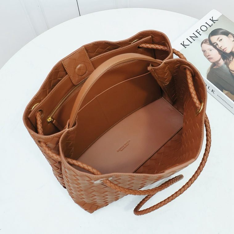 Шкіряна сумка Medium Andiamo 32 см фото 4