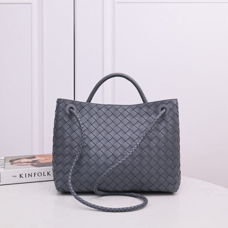 Leather a bag Medium Andiamo 32 cm фото 4