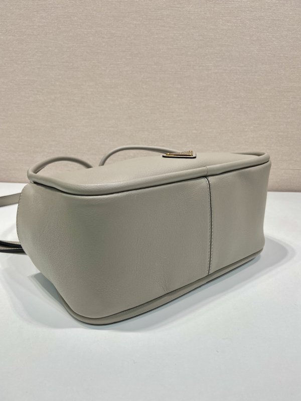 Кожаная сумка Prada Darling 25 см фото 7