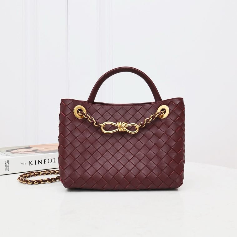 Leather a bag Small Andiamo 25 cm