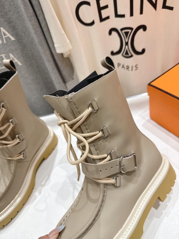 Leather boots Martin on lace фото 7