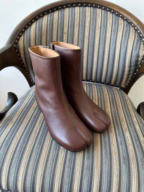 Шкіряні черевики Tabi з роздвоєним носком фото 2