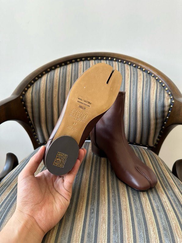 Шкіряні черевики Tabi з роздвоєним носком фото 4