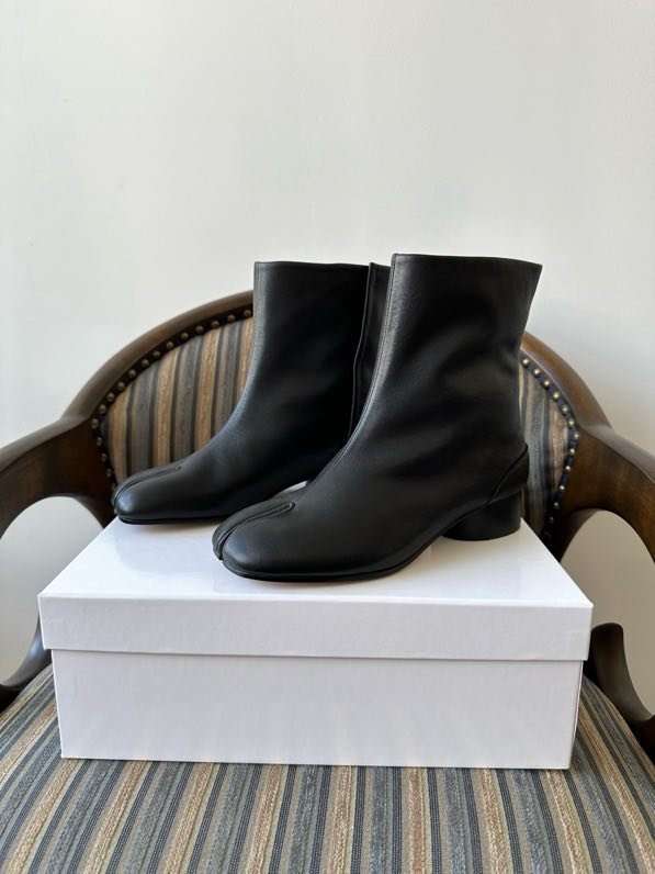 Шкіряні черевики Tabi з роздвоєним носком фото 8