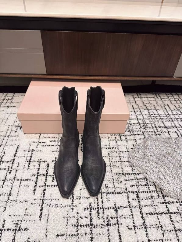 Кожаные ботинки женские фото 8