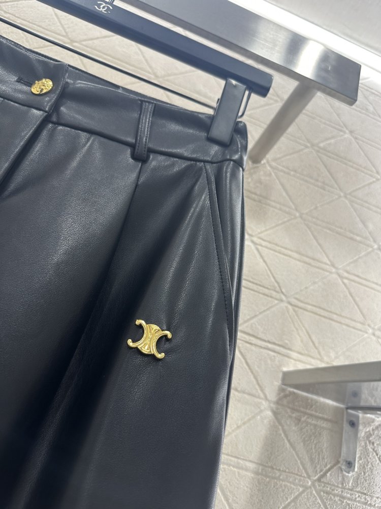 Кожаные брюки прямого кроя фото 8