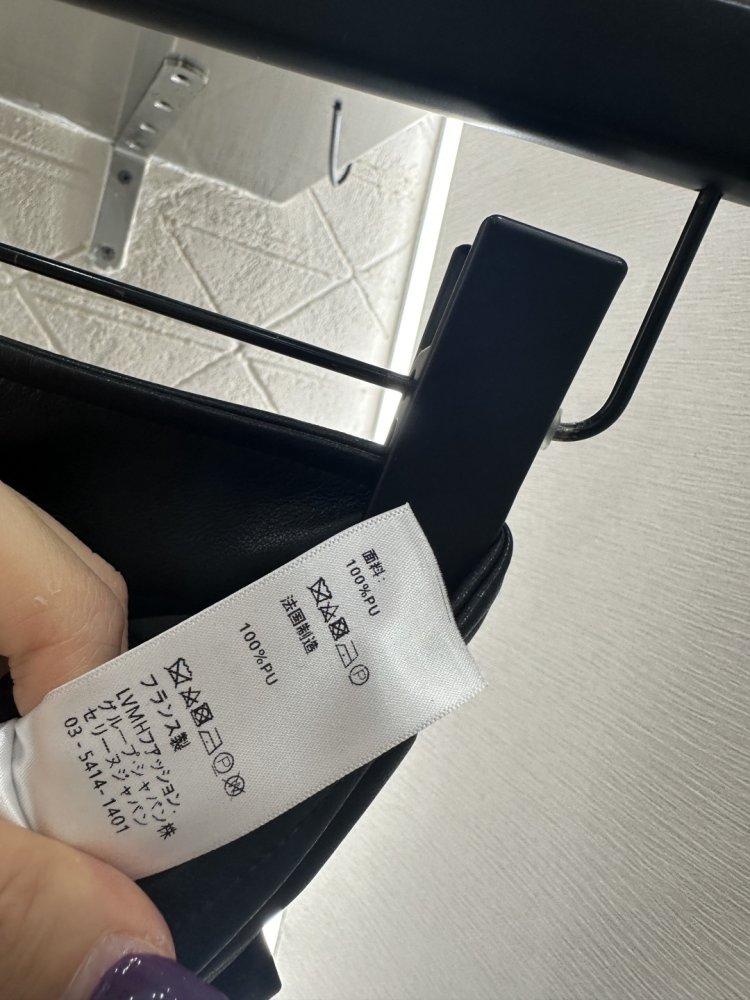 Кожаные брюки прямого кроя фото 9