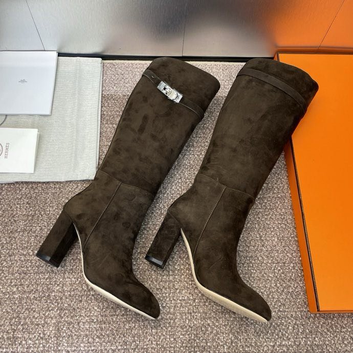 Кожаные сапоги Jumpling с пряжкой Kelly на высоком каблуке