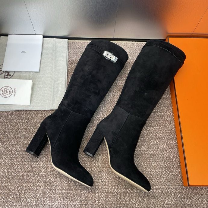 Кожаные сапоги Jumpling с пряжкой Kelly на высоком каблуке