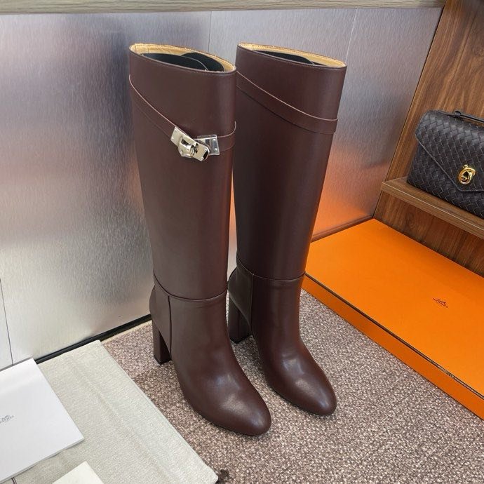 Кожаные сапоги Jumpling с пряжкой Kelly на высоком каблуке фото 2