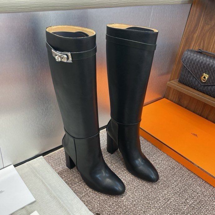 Кожаные сапоги Jumpling с пряжкой Kelly на высоком каблуке фото 3