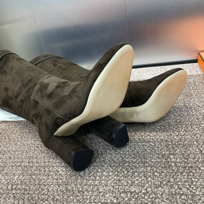 Кожаные сапоги Jumpling с пряжкой Kelly на высоком каблуке фото 4