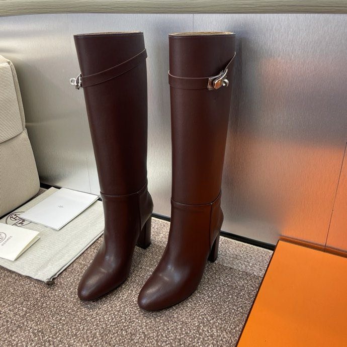 Кожаные сапоги Jumpling с пряжкой Kelly на высоком каблуке фото 4