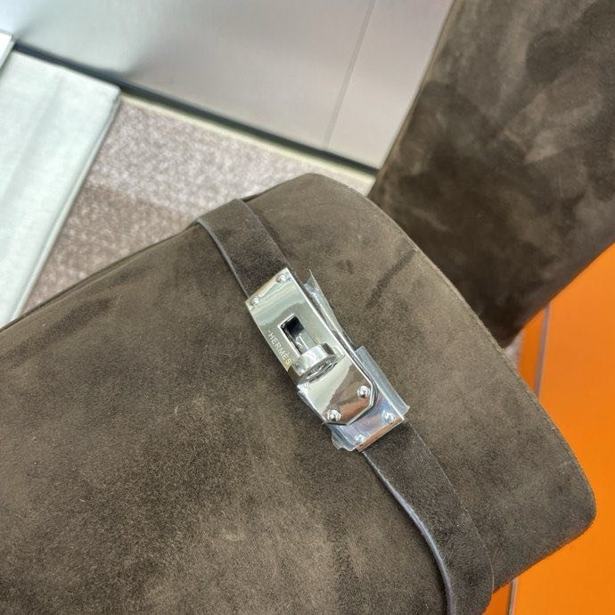 Кожаные сапоги Jumpling с пряжкой Kelly на высоком каблуке фото 6