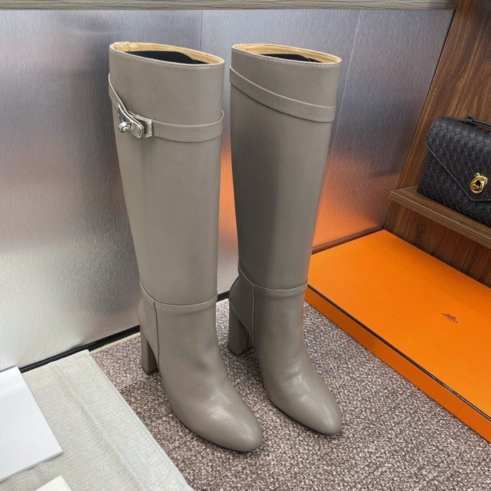 Кожаные сапоги Jumpling с пряжкой Kelly на высоком каблуке фото 9