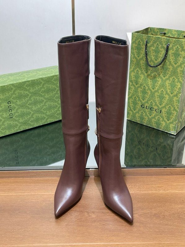 Кожаные сапоги женские на высоком каблуке фото 4