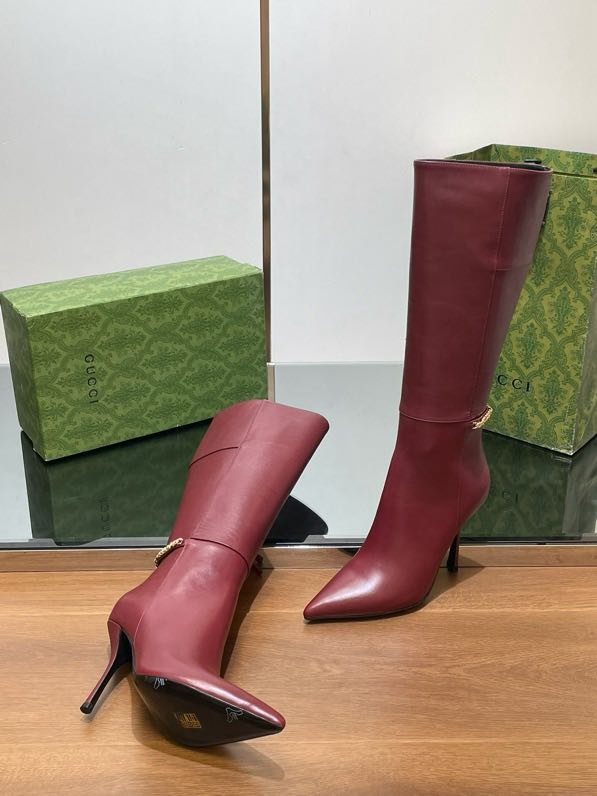 Кожаные сапоги женские на высоком каблуке фото 7