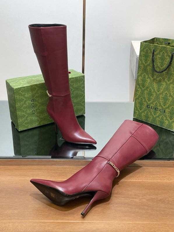 Кожаные сапоги женские на высоком каблуке фото 8