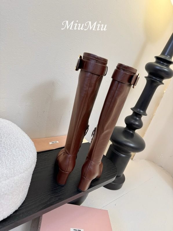 Шкіряні чоботи жіночі фото 6