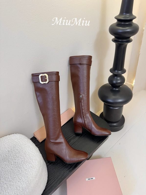 Шкіряні чоботи жіночі фото 7