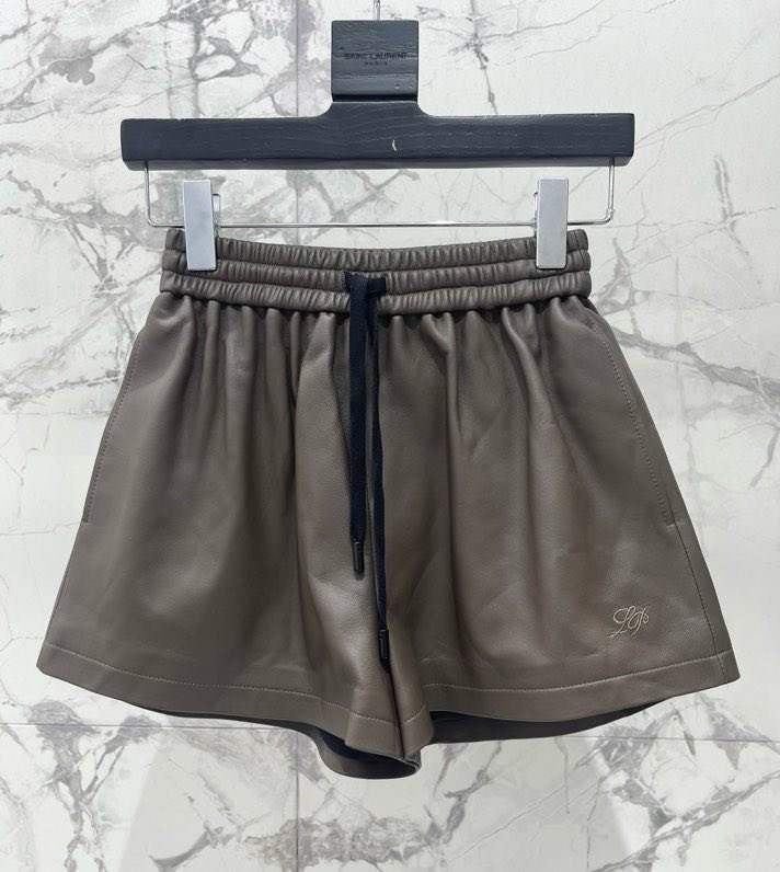 Кожаные шорты женские фото 2