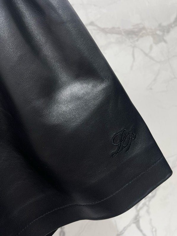 Кожаные шорты женские фото 3