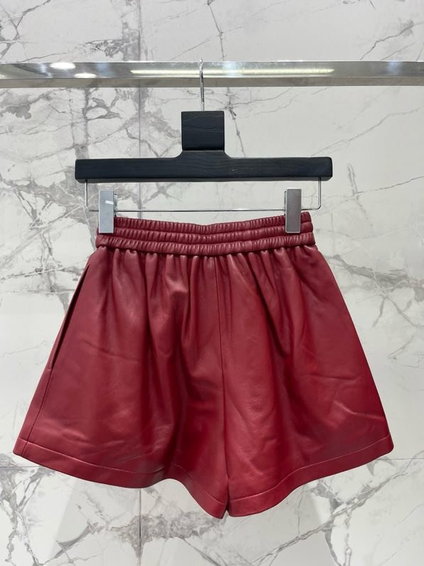 Leather shorts women's фото 7