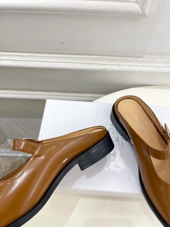 Leather shoes from bifurcated the toe фото 3