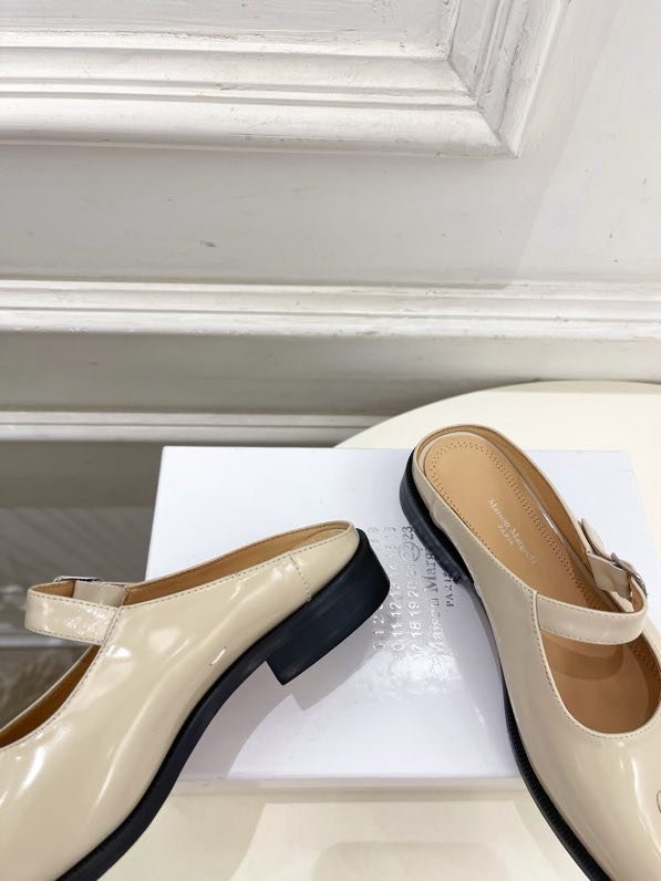 Шкіряні туфлі з роздвоєним носком фото 5