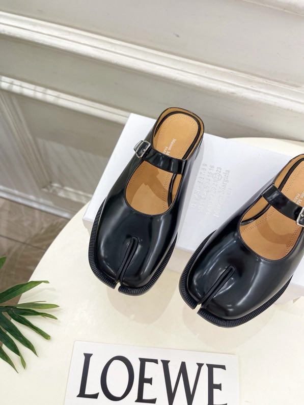 Кожаные туфли с раздвоенным носком фото 5