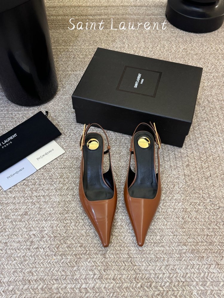 Leather shoes слингбэк on stud